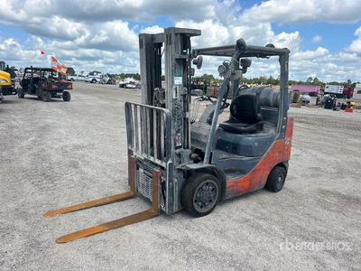 2017 Toyota 8FGU25 4500 lb Pneumatic Tire Forklift