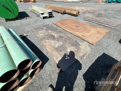 Quantity of (1) 4 ft x 10 ft (1 in Thick) ألواح الصلب