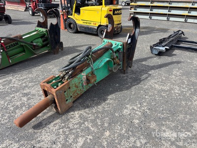 Tramac 700 Hydraulic Breaker