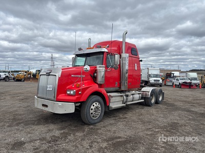 2016 Western Star 4900 6x4 6x4 T/A Sleeper Truck Tractor