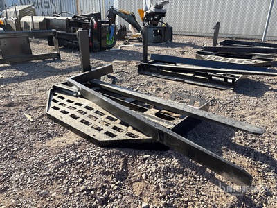 2026 GIYI GY-DHC 59 in Skid Steer Forks