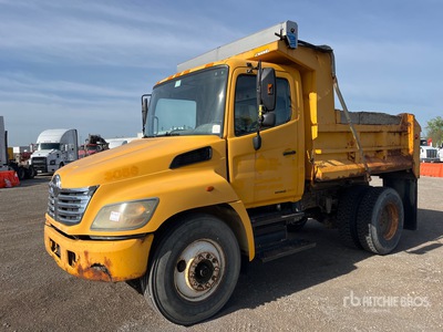 2007 Hino 338 4x2 S/A Camión dumper