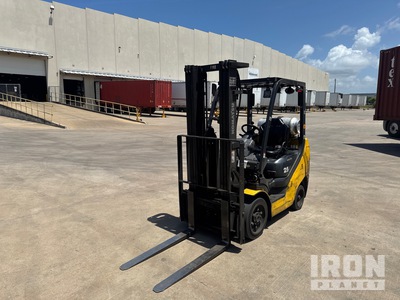 2016 (unverified) Komatsu FG25ST-21 8800 lb Cushion Tire Forklift