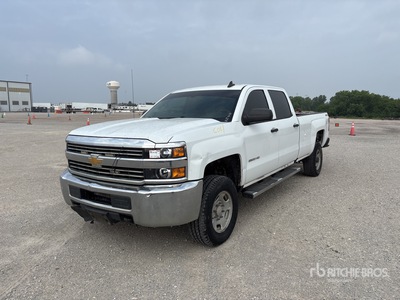 2018 Chevrolet Silverado 2500 HD 4x4 Crew Cab Pickup
