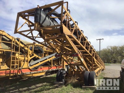 2013 CEC 30X100 30 in x 100 ft Portable Radial Stacking Transportador
