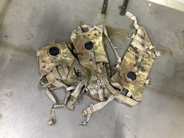 (77) Hydration System Carriers