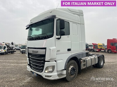 2015 DAF XF460FT 4x2 S/A Sleeper Truck Tractor