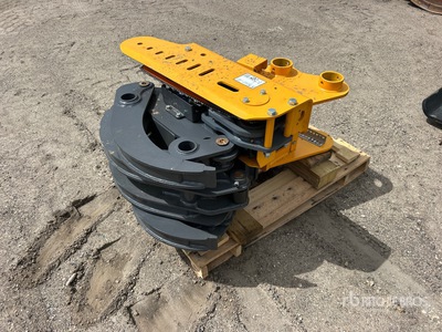 CNV-G350 Log Grapple with Hyd Chain Saw