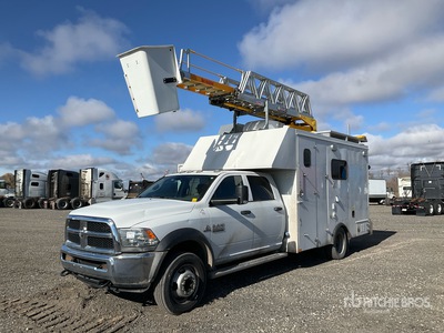 2013 Rocwin RH44D on 2013 Ram 5500 4x4 Crew Cab Camion Nacelle