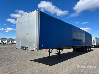 2017 East 53 ft T/A Curtain Side Trailer