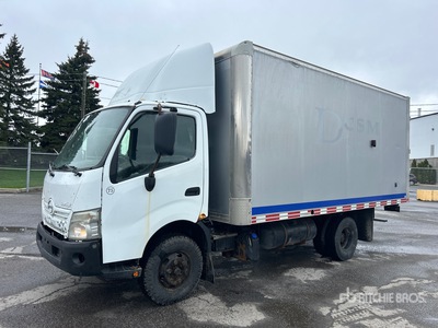 2013 Hino 155 4x2 Kastenwägen