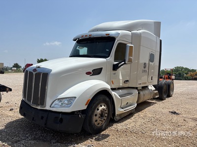 2017 Peterbilt 579 6x4 T/A Sleeper Truck Tractor (Inoperable)
