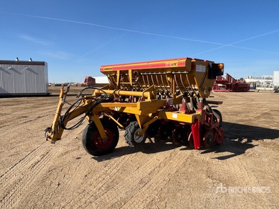 Duratech Haybuster 107C 10 ft 6 in Seminatrice