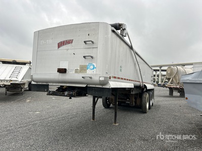 2008 Vantage S90 Omega SFTA 30 ft Tri/A Aluminum Frameless End Dump Trailer