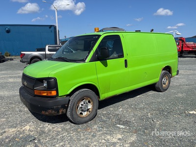 2012 Chevrolet Express 2500 Cargo Van