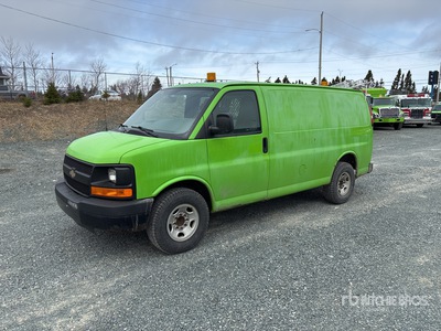 2012 Chevrolet Express 2500 Cargo Van