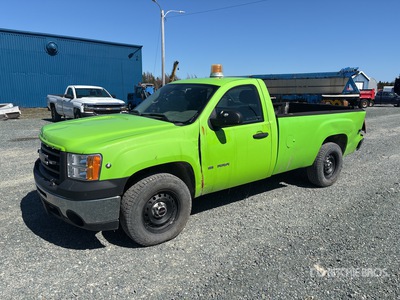 2013 GMC Sierra 1500 4x2 Pickup