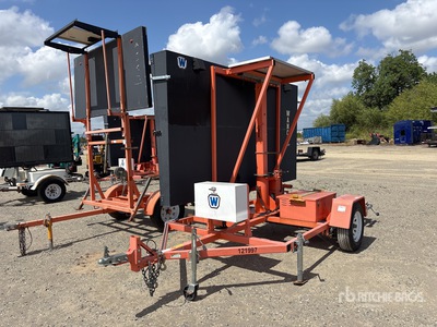 2015 Wanco WTLMB Solar Tablero de publicaciones