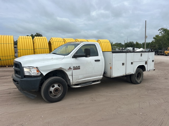 2015 Ram 3500 4x4 Utility Truck