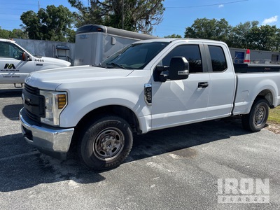 2018 Ford F-250 XL 4x2 Extended Cab Pickup