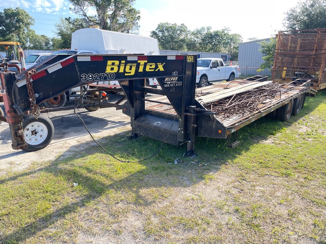 2012 Big Tex 22GN-20BK+5 25 ft T/A Gooseneck Equipment Trailer