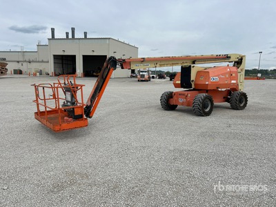 2013 JLG 800AJ 4WD Diesel Plataforma Elevadora Articulada