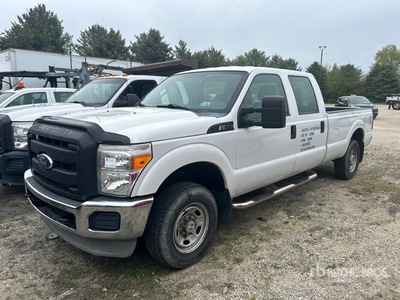 2011 Ford F-250 XL 4x4 Crew Cab Pickup (Inoperable)