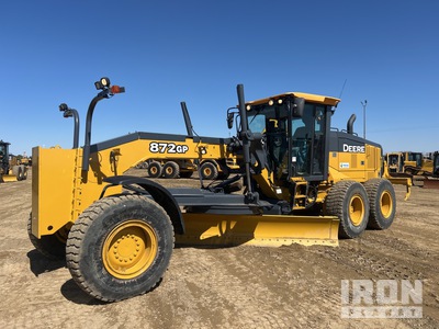 2018 John Deere 872GP AWD Motoniveladora