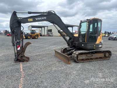 2016 Volvo ECR88D Tracked Excavator