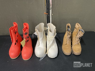 (46) Pairs of Assorted Boots