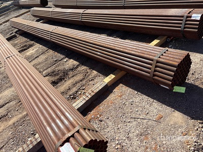 Quantity of (61) 1-5/8 in 0D BLK SCH 40 x 21 ft Long Varios metales