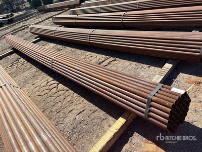 Quantity of (61) 1-5/8" 0D BLK SCH 40 x 21' Long Varios metales
