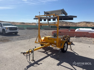 1999 Pelsue P25LSP75 Solar Message Board