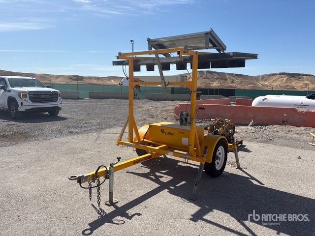 1999 Pelsue P25LSP75 Solar Message Board