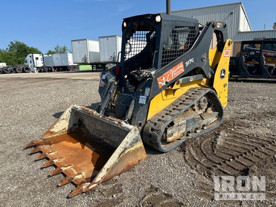 2019 John Deere 317G Chargeuse sur rails compacte