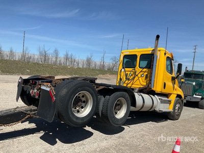 2020 Freightliner Day Cab Prime Mover