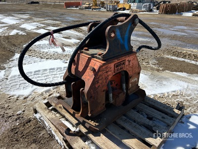 NPK C4C 22 in Plate Compactor Attachment