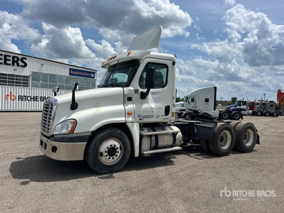 2012 Freightliner Cascadia 125 6x4 T/A Day Cab Truck Tractor