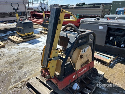 2005 Dynapac LG500 Vibratory Plate Compactor