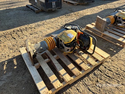 2022 Bomag BT65 Ubijak podnośnikowy (Inoperable)