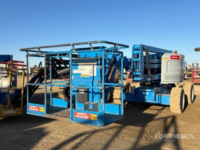 2015 Genie Z-45/25J 4WD Diesel Articulating Boom Lift