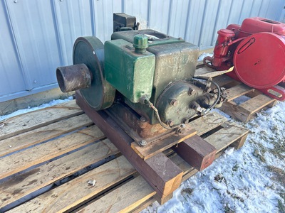 Massey-Harris R14 Stationary Engine