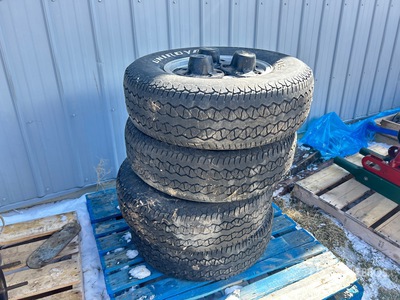 Quantity of (4) Uniroyal Tiger P235/75R15 M S Tires
