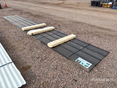 Quantity of (20) 19 ft x 3ft Black Metal Roof Panels معدات بناء متنوعة