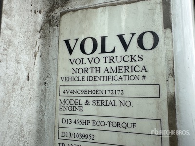 2014 Volvo VNL 6x4 T/A Sleeper Truck Tractor