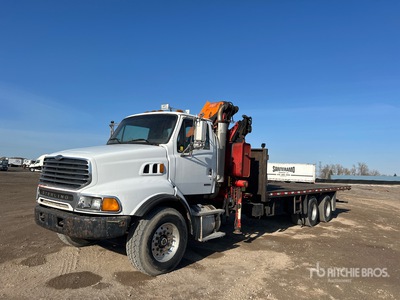 Fassi 270A.23 17967 lb Articulated Boom on 2005 Sterling L9500 6x4 Camión Grúa
