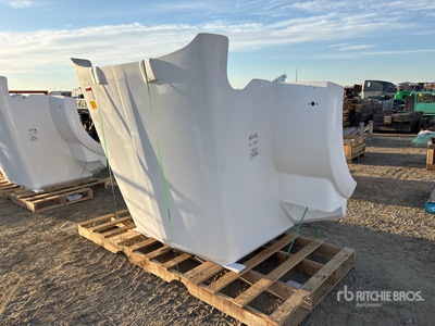 Kenworth T800 Truck Hood (Unused)