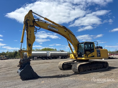 2013 Komatsu PC360LC-10 Tracked Excavator
