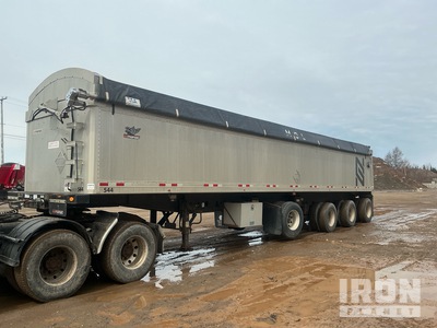 2012 Manac 44 ft Quad/A Aluminum Remolque banera