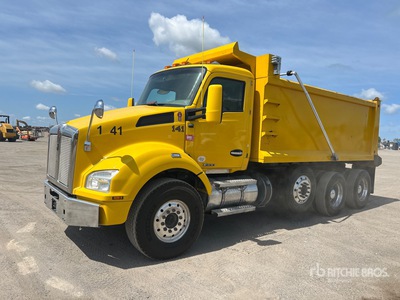 2018 Kenworth T880 8x4 3-Achs Kipper-Lkw